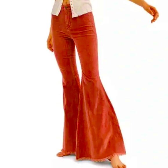 Free People Karma Corduroy Exaggerate Flare Jeans – Red Dahlia, Size 27 - Picture 2 of 14